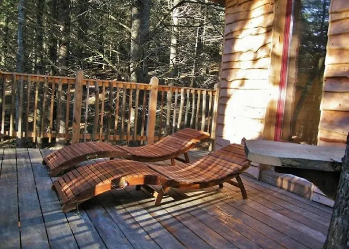 Cabane Ecureuil & Cabane Chevreuil * Fournes-Cabardes